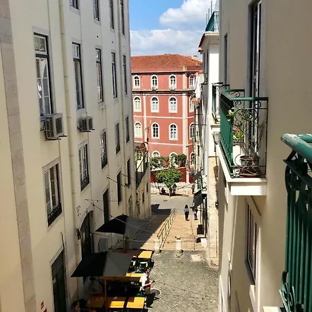 Апартаменты The Bonsai - Glamorous Chiado